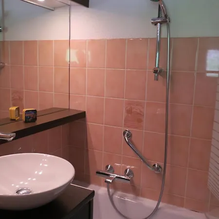 : 2 Pieces, 5 Pers, Balcon, Parking - Fr-1-676-206 Apartment